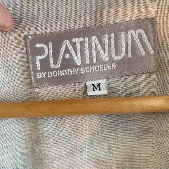 Platinum By Dorothy Schoelen Vintage 80s Button Down Top - Picture 2 of 8